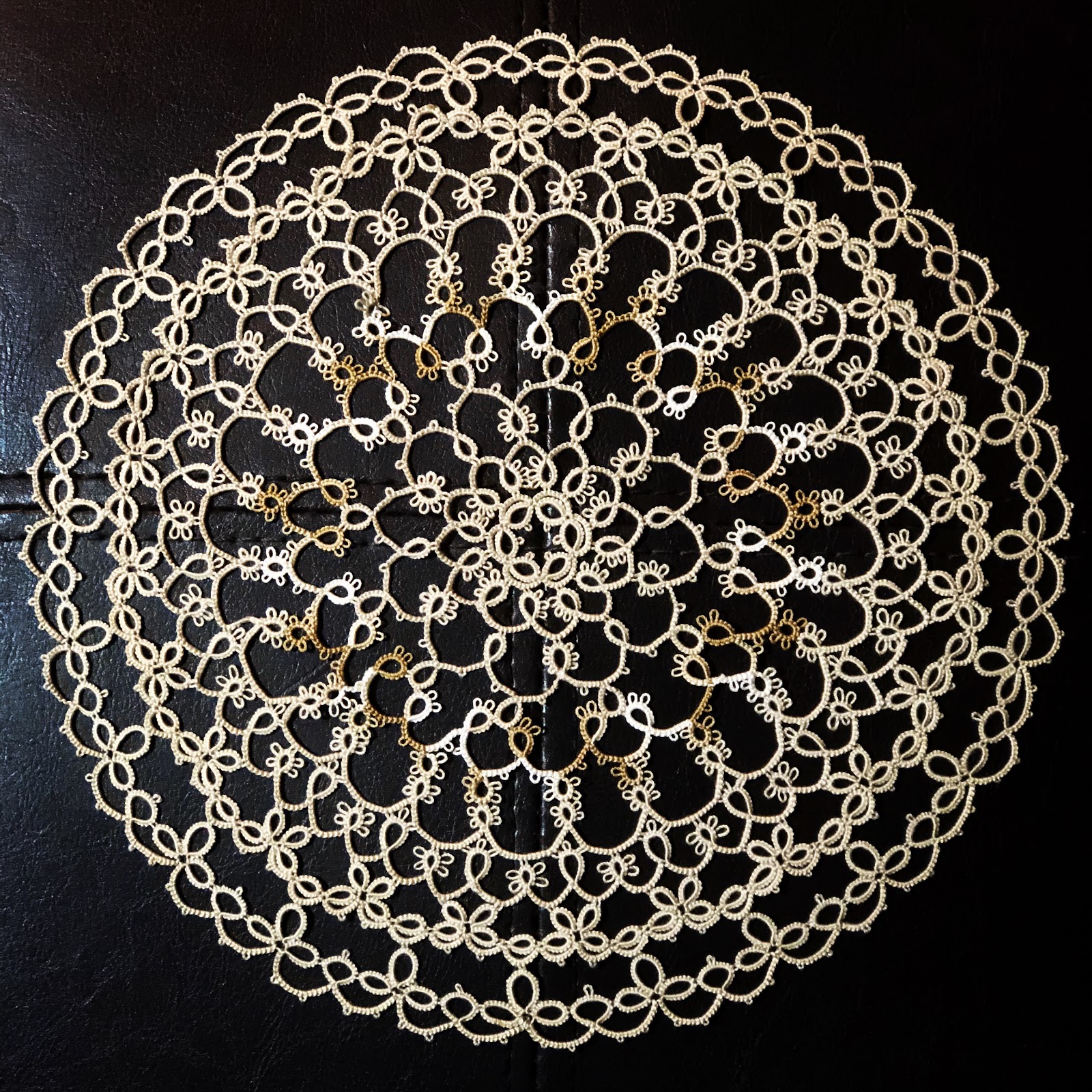 A Happy Bluebird Spring Doily Round 8!