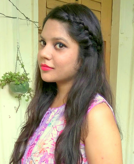 Lakme Absolute Matte Lip Pout-Victorian Rose Lakme Absolute Matte Lip Pout-Victorian Rose