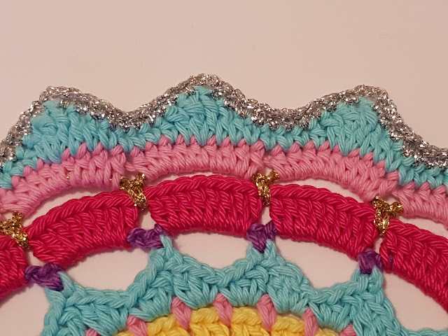 Glitterball Crochet Mandala by Red Haired Amazona A free pattern