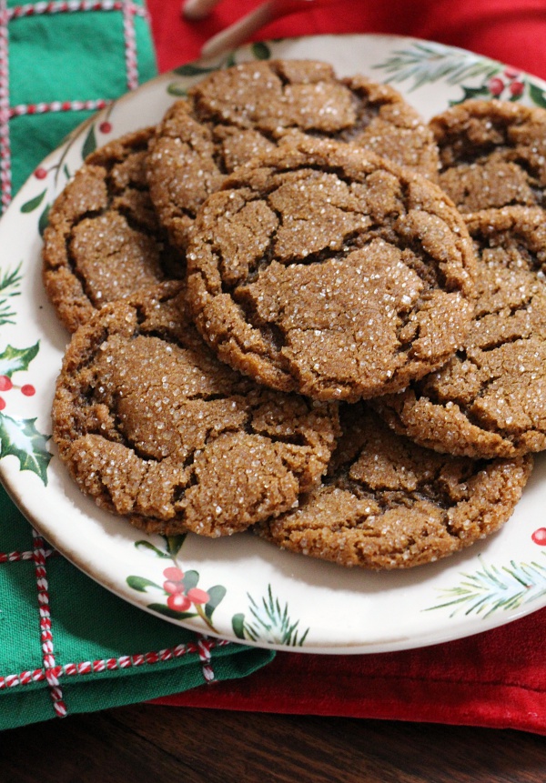 Sparkling Chewy Molasses Cookies