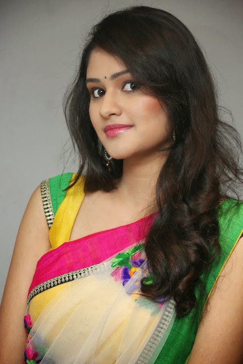 Kushi glamorous saree photos-thumbnail-58