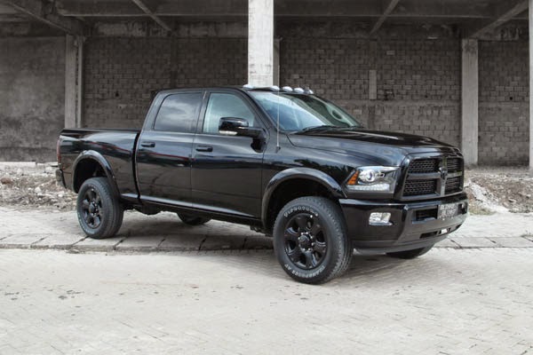 Dodge Ram 2500 черный
