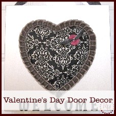 valentine's day door decor