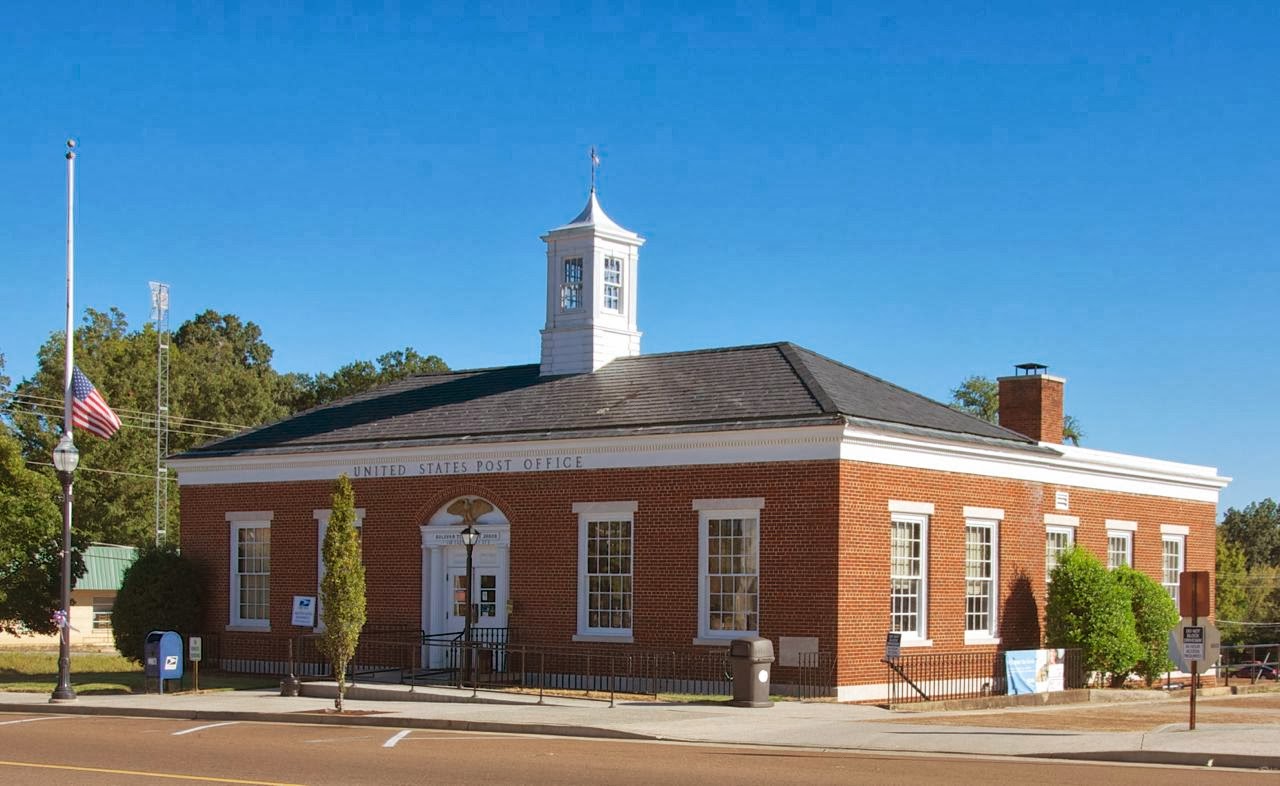 Suzassippi's Lottabusha County Chronicles Bolivar, Tennessee Post