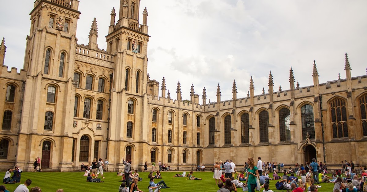 Top 10 Didžiosios Britanijos universitetų. 2018 metų reitingas