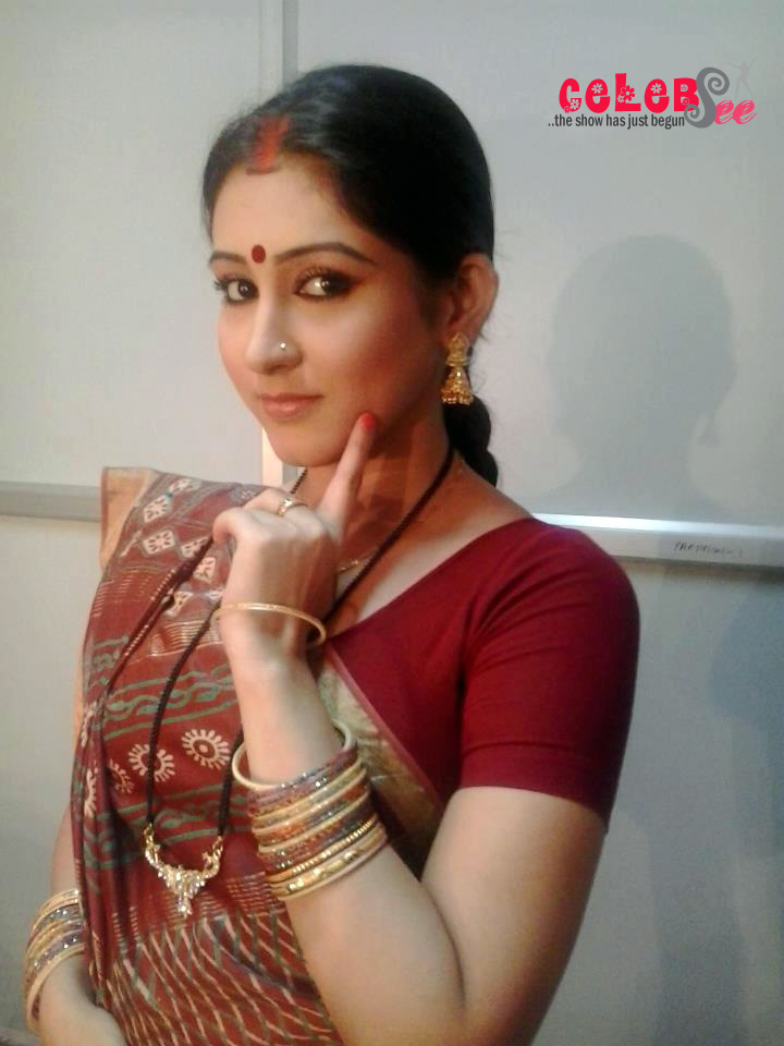 Celebsview Kolkata Bangla Hot Actress Oindrila Sencelebsview