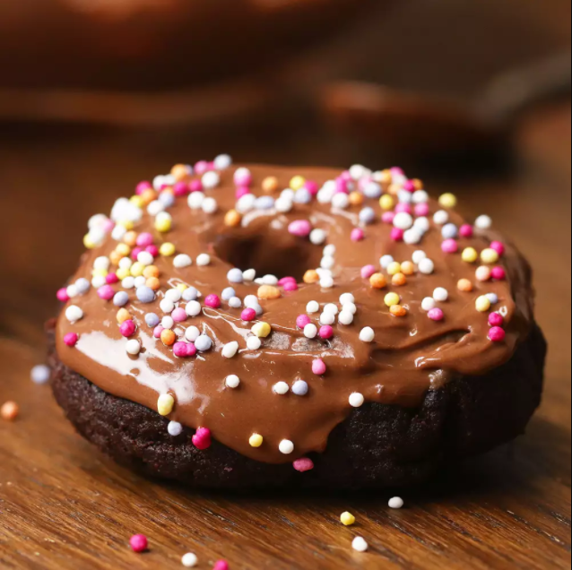 Easy Homemade Chocolate Doughnuts pastry recipes