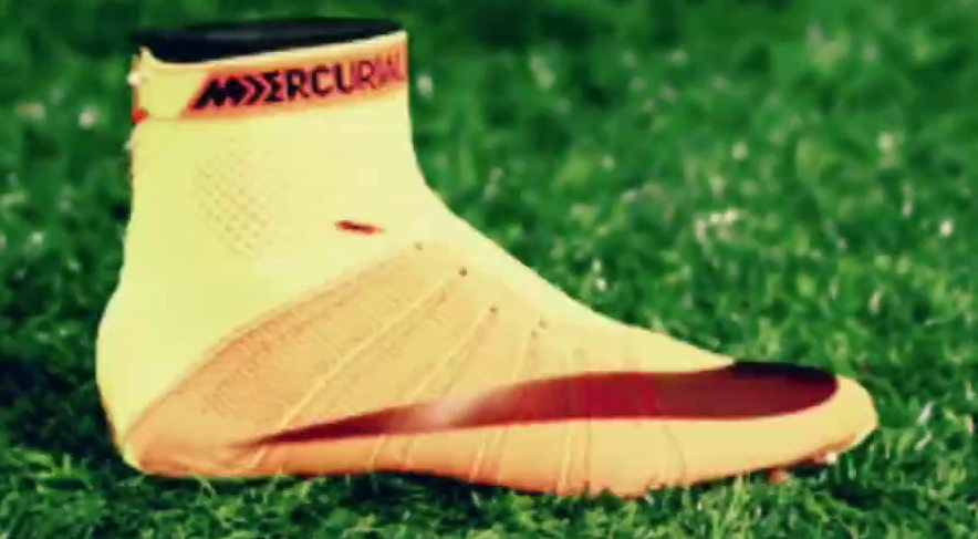 Football shoes Nike MERCURIAL SUPERFLY V CR7 AGPRO
