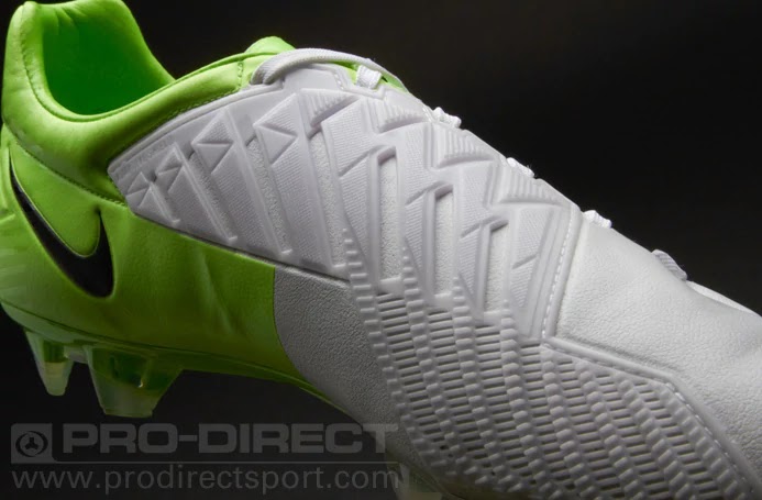 nike total 90 laser iv womens