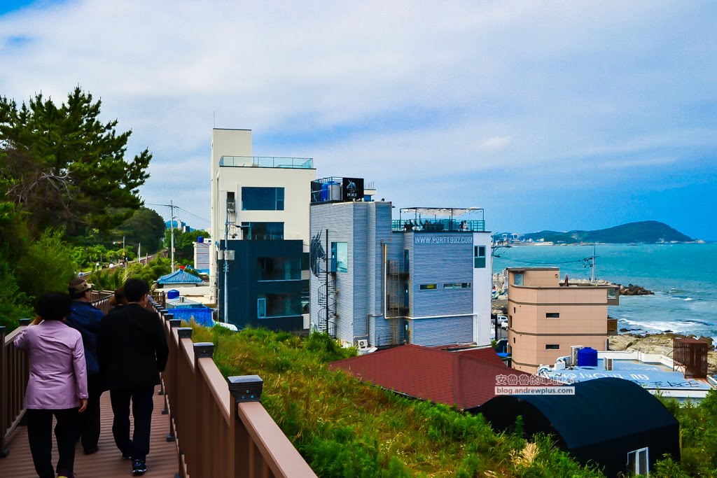尾浦鐵路,釜山必玩景點,青沙浦紅白燈塔,松亭海水浴場