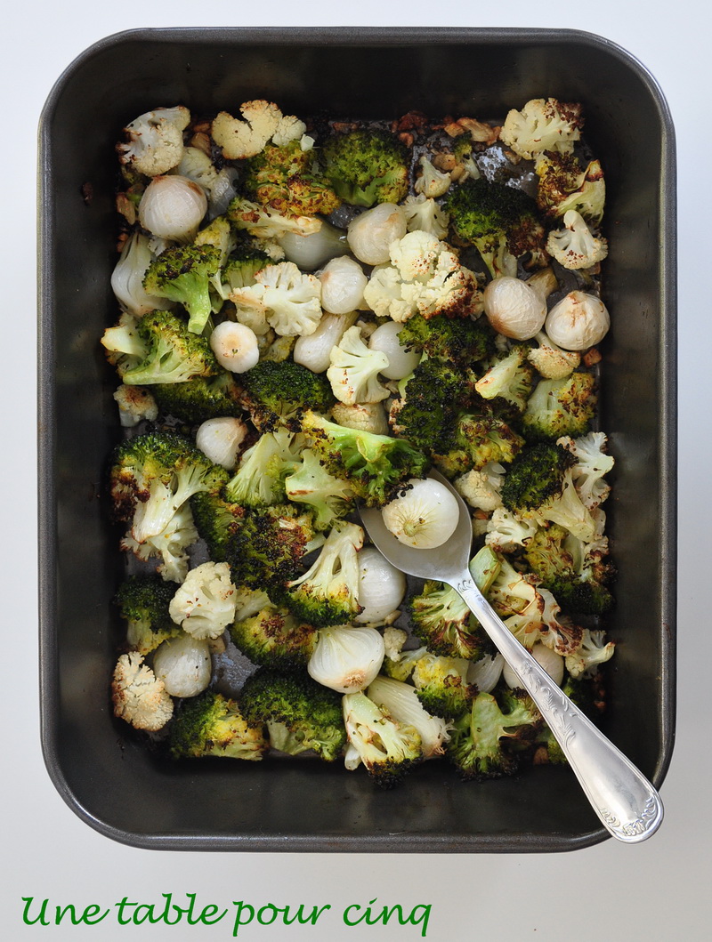 Une table pour cinq Brocolis rôtis