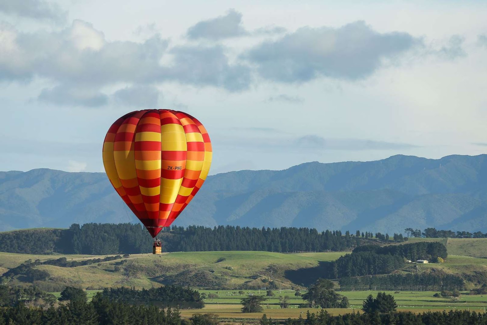 Amazing photos of hot air balloons around the world.