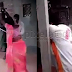 (Video) Curang, Isteri & Kekasihnya Dibelasah Suami
