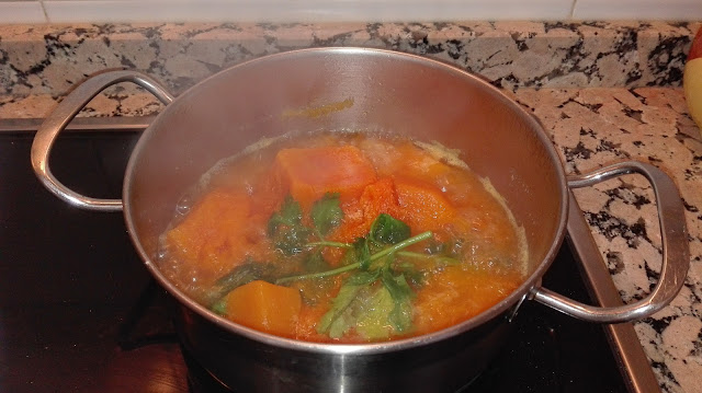 Crema de auyama o calabaza con sofrito sopa