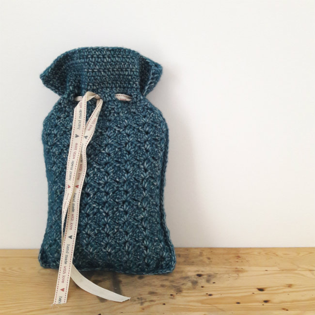 Crochet hot water bottle cover, design by Happy in Red Crochet hot water bottle cover, design by Happy in Red