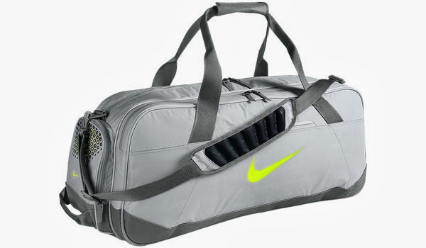 Tennis Love Net Nike Ultimatum Advant Duffle Bag