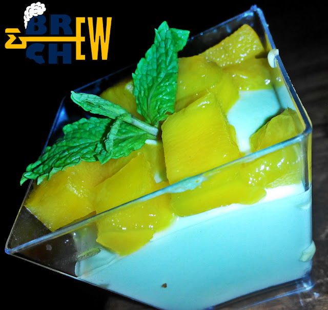 Wareabouts Grill And Lounge Fresh Mango Mousse