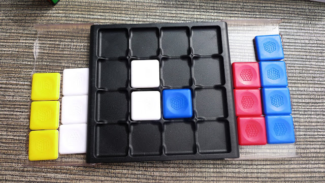 How to play Rubik’s Flip and Rubik’s Battle