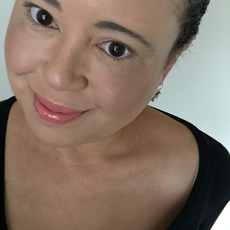 Hard Candy Fox In A Box Scented Marbleized Baked Powder in Glamour Girl