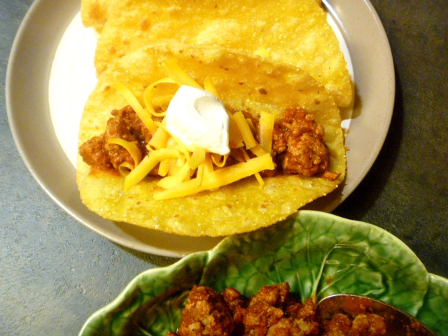 Incredibly Simple Turkey Taco Meat:  Juicy tender turkey tacos spiced up with bold Mexican flavors on the table in less then 30 minutes. - Slice of Southern