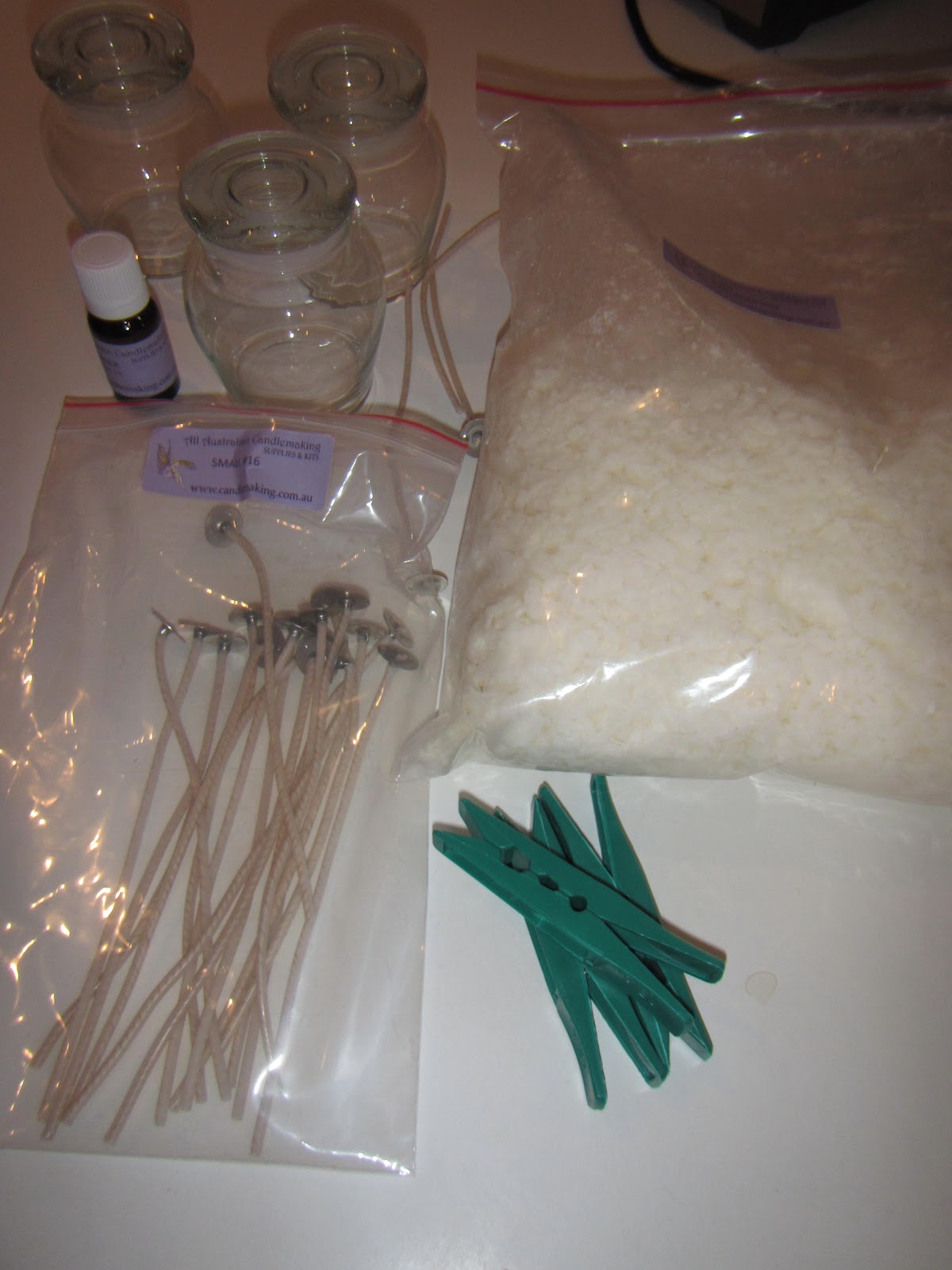 Crafty little people Candle making using the microwave