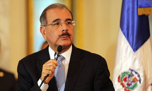 Danilo Medina favorece La Romana reciba la sub-sede del clásico