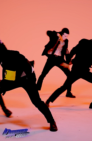 다른 사람 같다는 어느 남돌의 극단적 갭차이.jpgif | 인스티즈