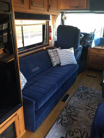 Used RVs 1987 Beaver Marquis Diesel Pusher For Sale by Owner