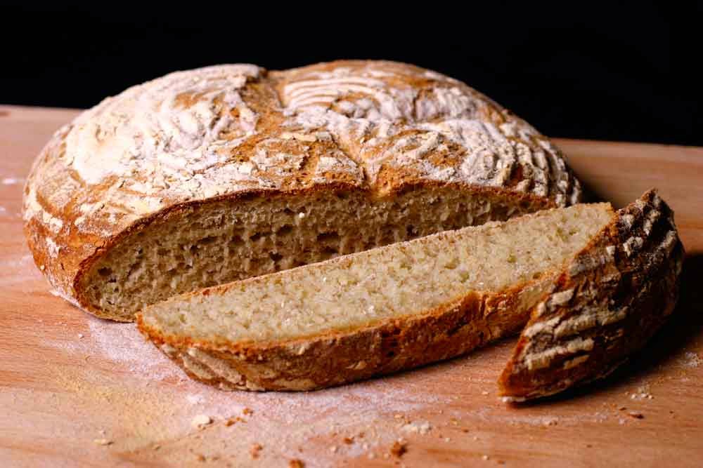 An Eat'n Man Brotform Bread