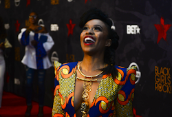 Things You Need To Know About The #Isibaya actress “Thandeka” Nomzamo Mbatha