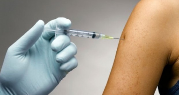 ΣΟΚ: 2 εκατ. Έλληνες έκαναν εμβόλιο με ιό που προκαλεί καρκίνο χωρίς να το ξέρουν