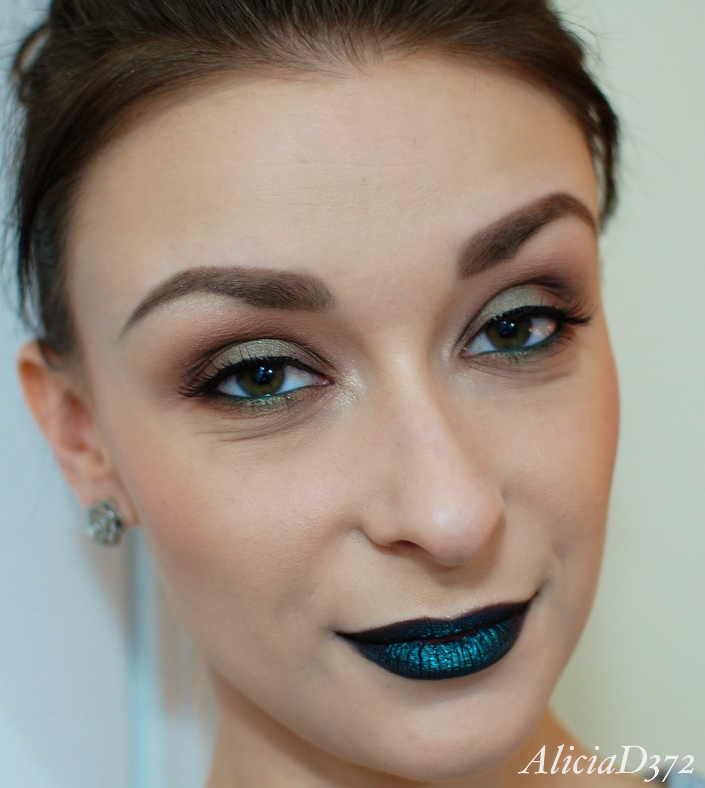 AliciaD372 Black Velvet Makeup Tutorial!