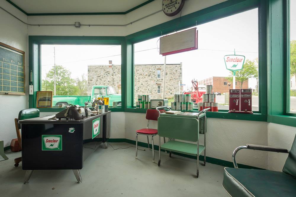 Just A Car Guy Cool Sinclair station in Cassopolis Michigan