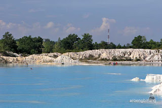 danau kaolin belitung