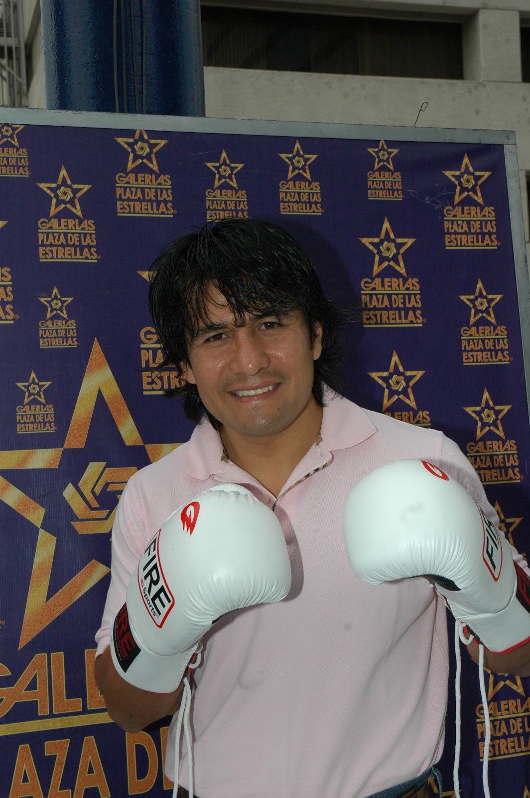 SPORT AND SHOW MARCO ANTONIO BARRERA.