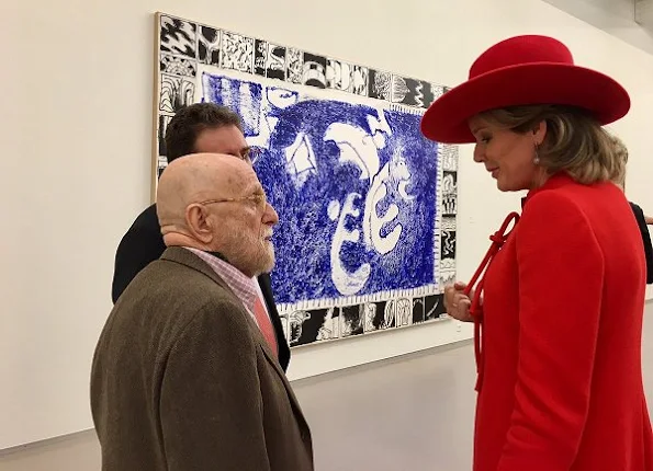 Queen Maxima and Queen Mathilde meet artist Pierre Alechinsky