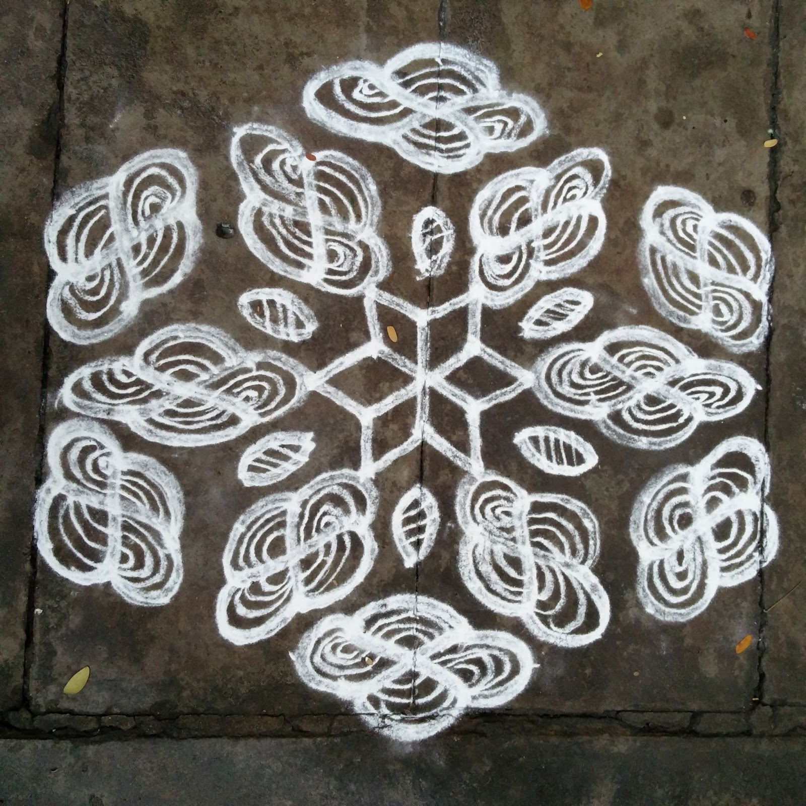 Rangoli designs/Kolam [S.No 157] 137 Pulli Flower Kolam