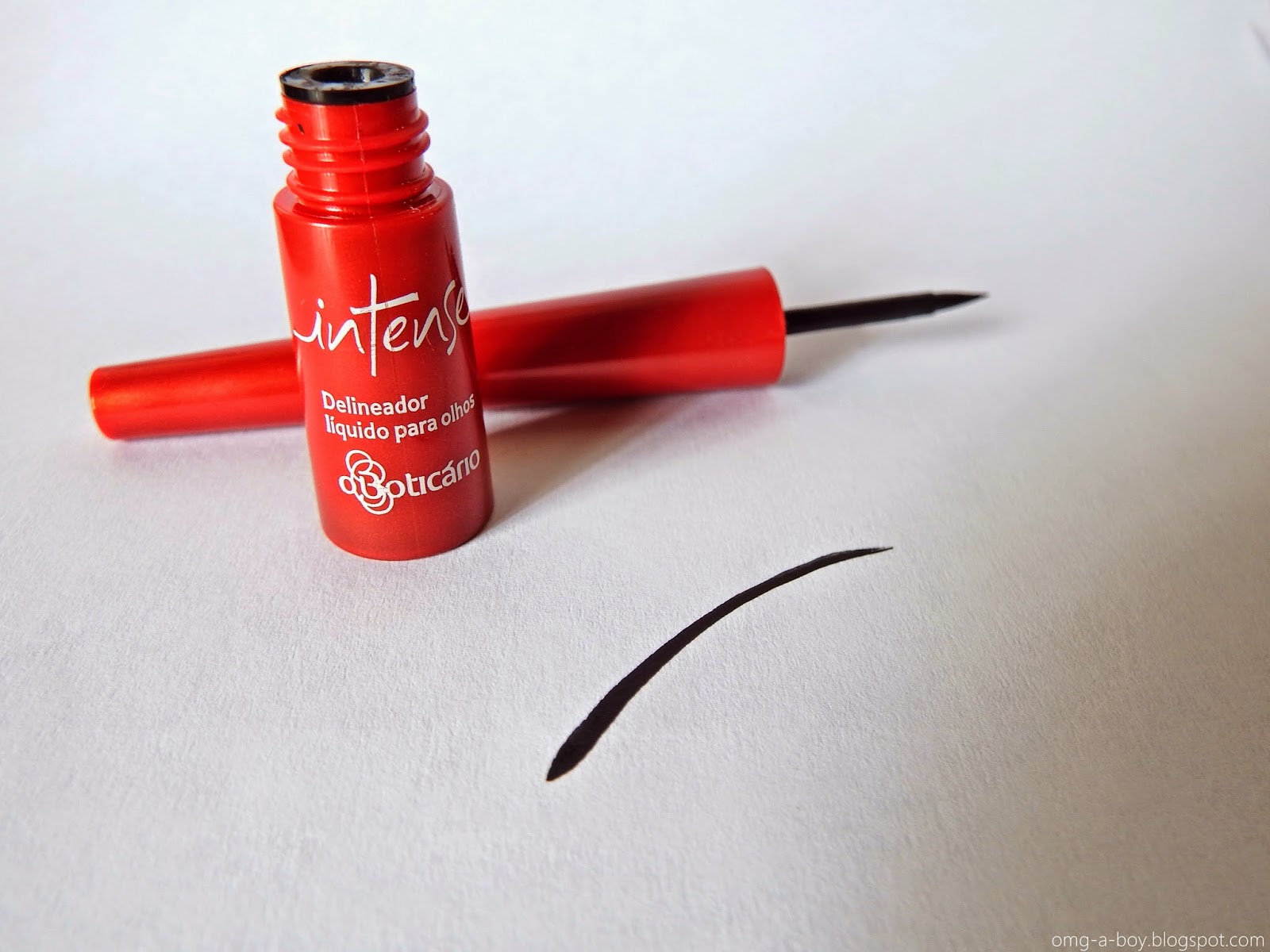 OMG, A BOY! Resenha Delineador Líquido para olhos