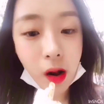에이프릴 진솔 브이로그.gif | 인스티즈