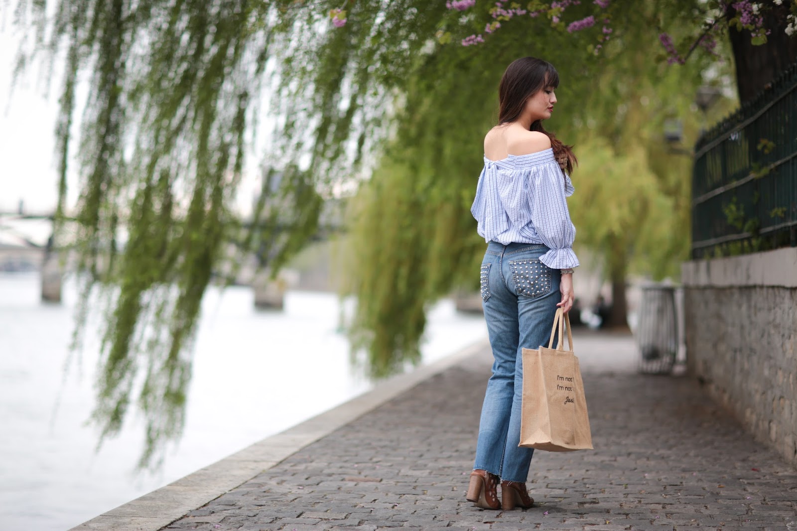 meetmeinparee, blogger, fashion, look, style, chic, spring style, off the shoulder top
