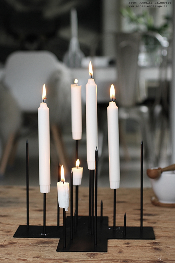 svart, vitt & rött "Candle Cross" i lager igen!