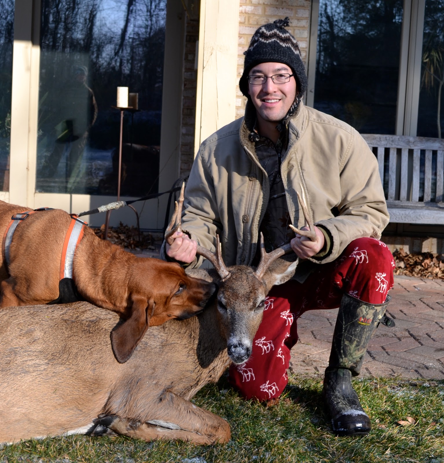 MICHIGAN DEER TRACK'N HOUNDS LLC Michigan's Professional Deer Blood