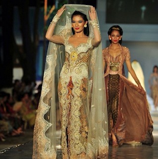 Kebaya Pernikahan Anne Avantie Kebaya Pernikahan Anne Avantie