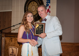 Montgomery Catholic High School Academic Awards Ceremony Held 5월 9 5