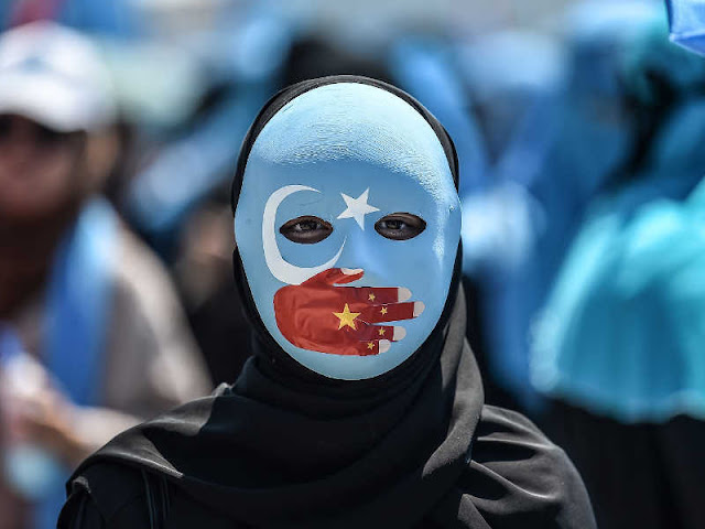 Hundreds of Scholars Condemn China for Xinjiang Camps Hundreds of Scholars Condemn China for Xinjiang Camps