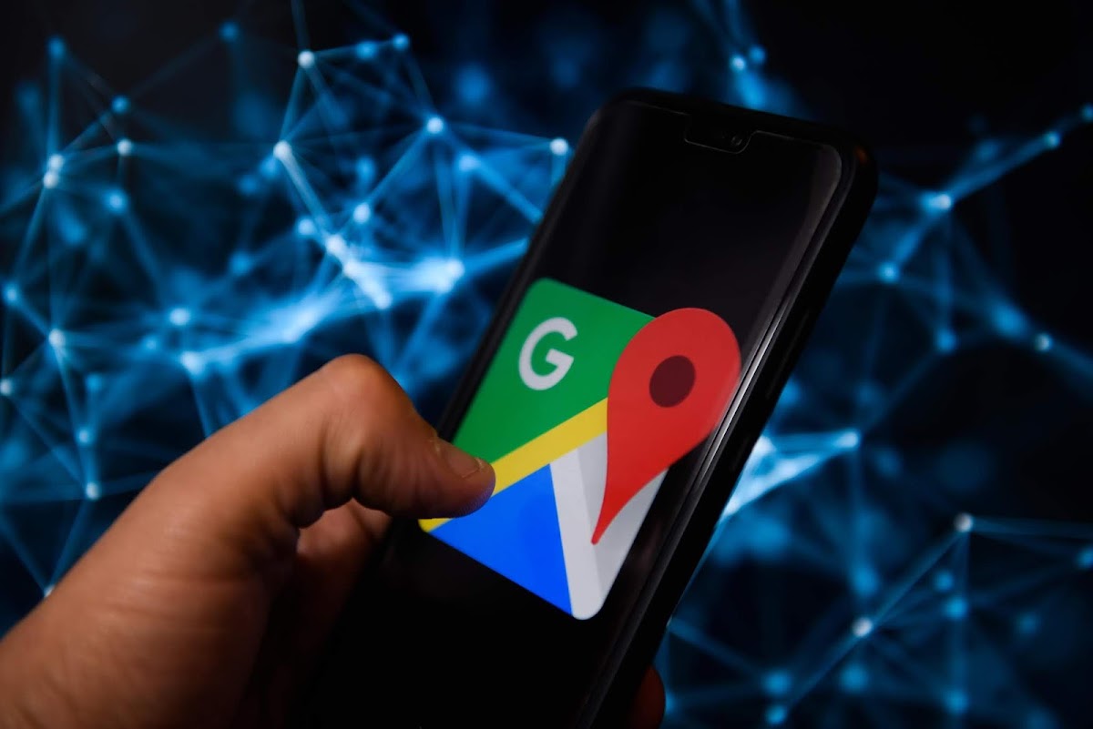 How Google fights fake business profiles on Maps