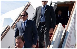 بعد المباحثات : الرئيس " السيسي" يعود إلى القاهرة من بريطانيا 