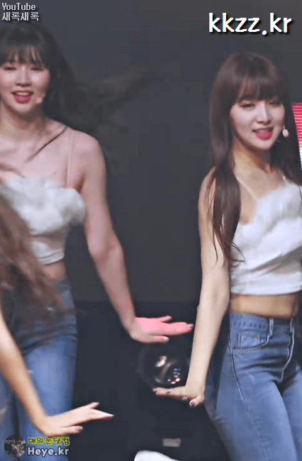 청바지 핏 좋은 네이처 새봄...굿...!!!