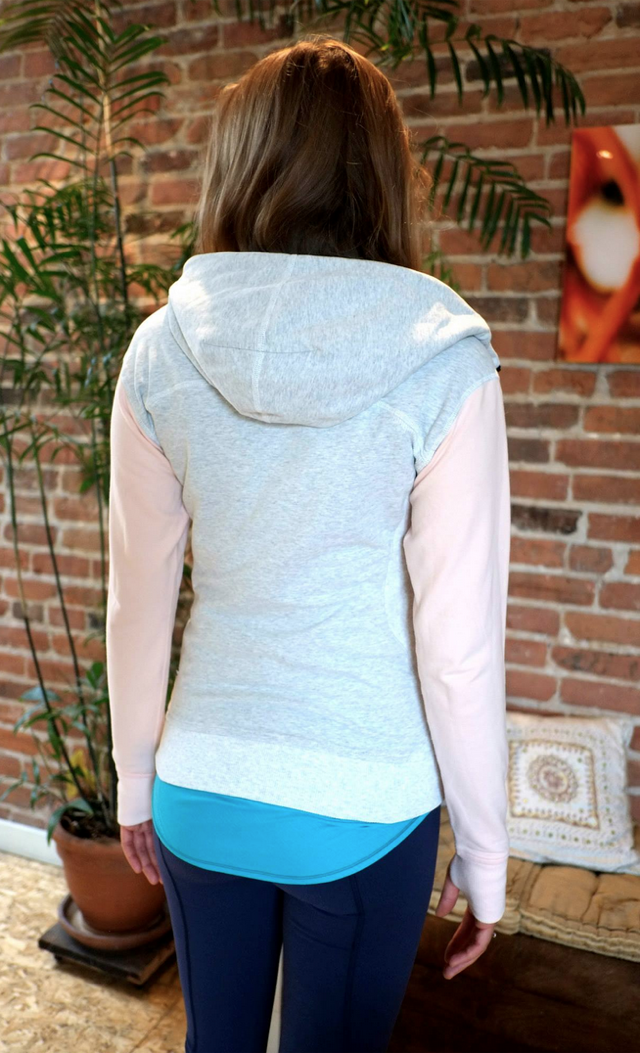 http://www.anrdoezrs.net/links/7680158/type/dlg/http://shop.lululemon.com/products/clothes-accessories/jackets-and-hoodies-hoodies/On-The-Daily-Hoodie?cc=13211&skuId=3595216&catId=jackets-and-hoodies-hoodies