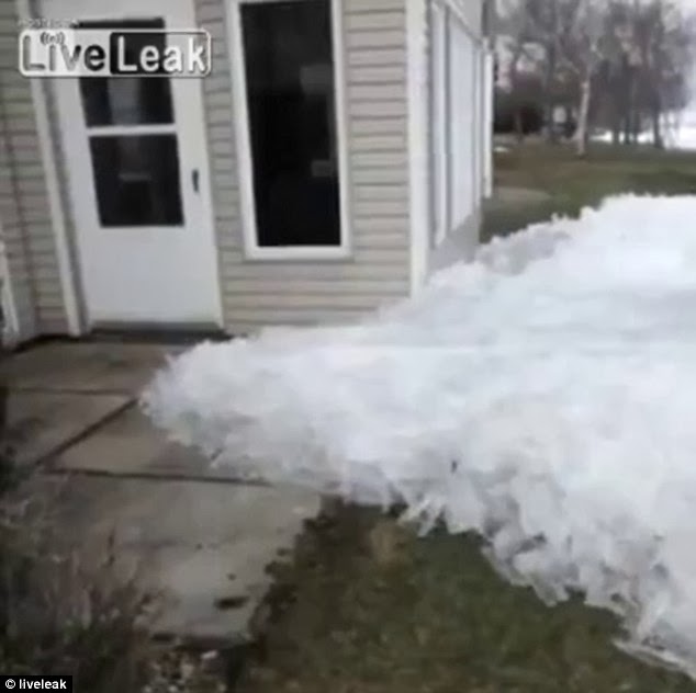 Ice Tsunami Captured on Camera Rising Out of Lake And Destroying Homes as Residents Watch Helplessly From the Shore